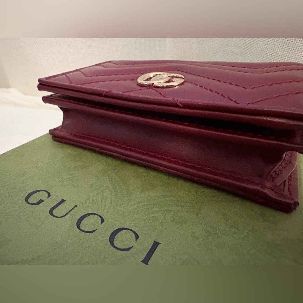 Gucci GG Marmont Rosso Ancora Red Matelassé Chevron Wallet Double G Gold 466492 - Picture 5 of 12